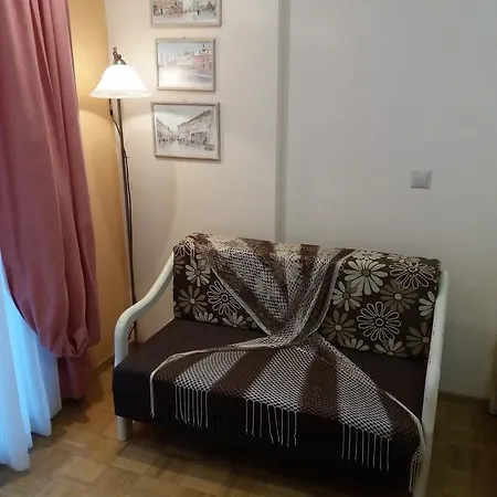 Willa House