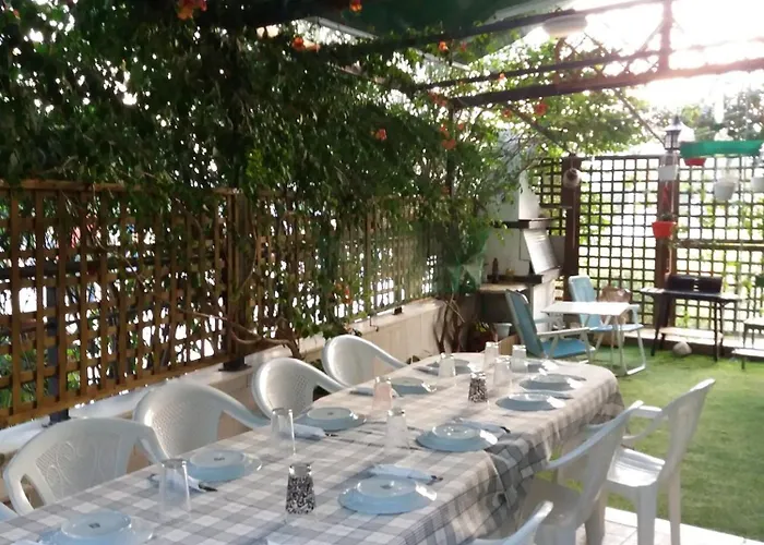 House * Néa Péramos