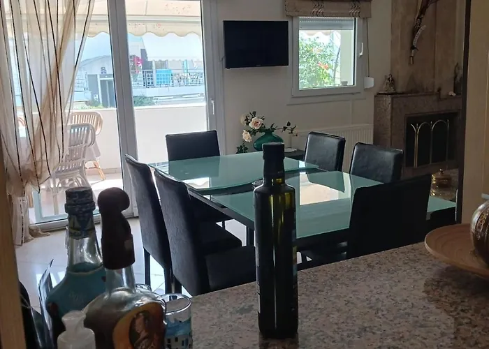 Villa House Néa Péramos