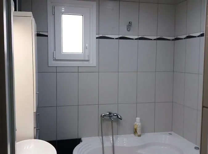 Villa House Néa Péramos